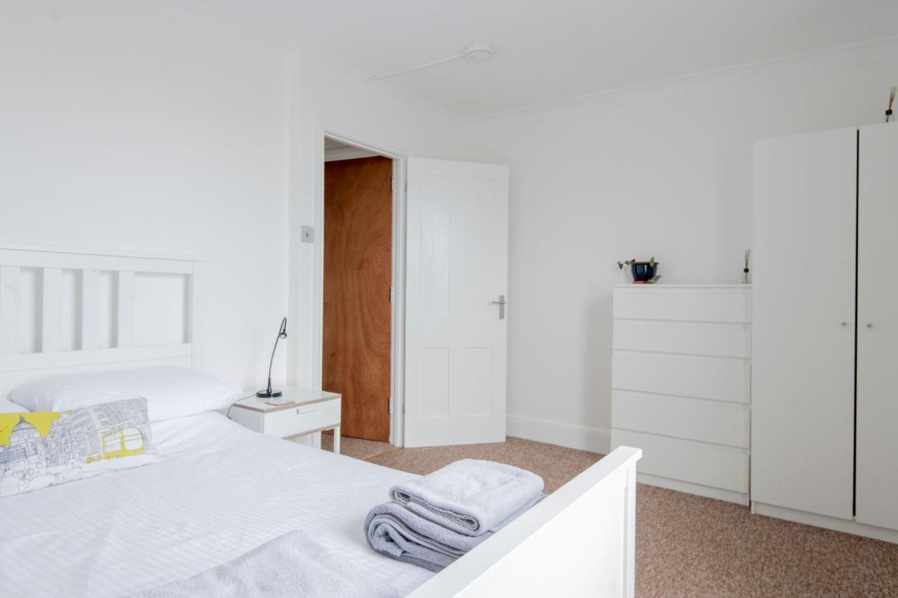 Apartmán Fantastic 3 Bed Brighton House- Sleeps 6- Superfast Wifi And Garage Exteriér fotografie